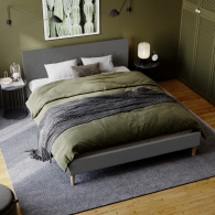 łóżko tapicerowane z guzikami na zagłówku - 12